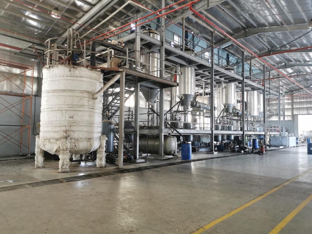 Specialty lubricant processing equipment
